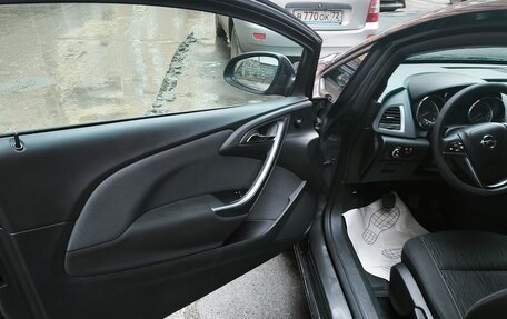 Opel Astra J, 2012 год, 670 000 рублей, 11 фотография