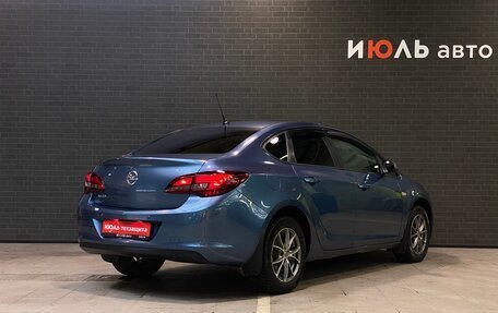 Opel Astra J, 2013 год, 970 000 рублей, 6 фотография