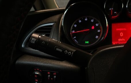 Opel Astra J, 2013 год, 970 000 рублей, 18 фотография