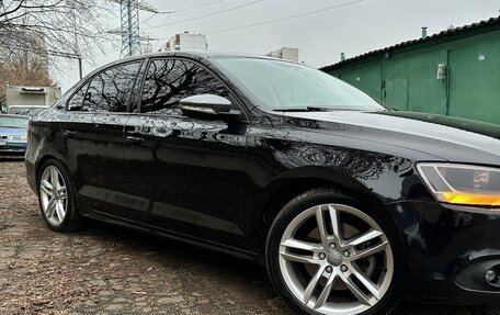 Volkswagen Jetta VI, 2013 год, 1 050 000 рублей, 6 фотография