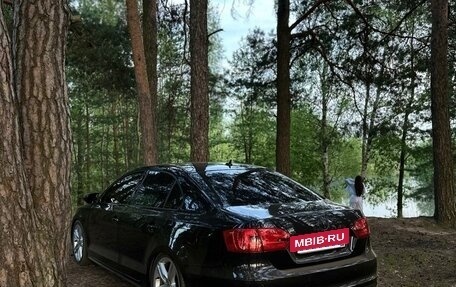 Volkswagen Jetta VI, 2013 год, 1 050 000 рублей, 3 фотография