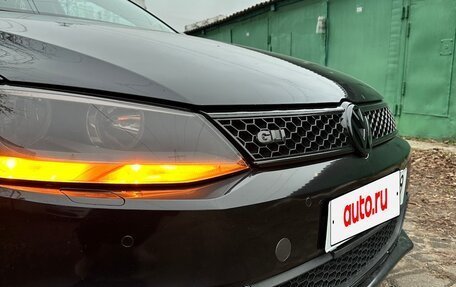 Volkswagen Jetta VI, 2013 год, 1 050 000 рублей, 12 фотография