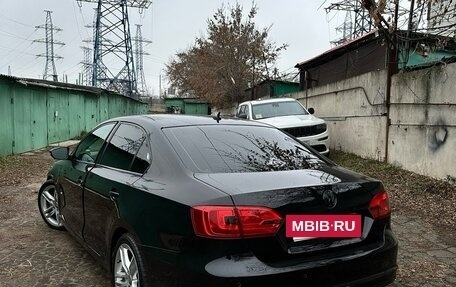 Volkswagen Jetta VI, 2013 год, 1 050 000 рублей, 15 фотография