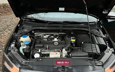 Volkswagen Jetta VI, 2013 год, 1 050 000 рублей, 26 фотография