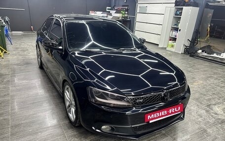 Volkswagen Jetta VI, 2013 год, 1 050 000 рублей, 40 фотография