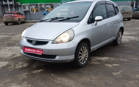 Honda Fit III, 2002 год, 268 000 рублей, 1 фотография