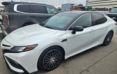 Toyota Camry, 2021 год, 3 500 000 рублей, 3 фотография