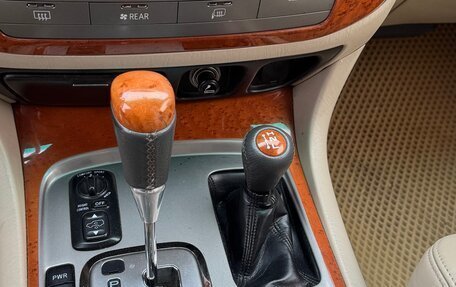 Lexus LX II, 2005 год, 2 180 000 рублей, 12 фотография