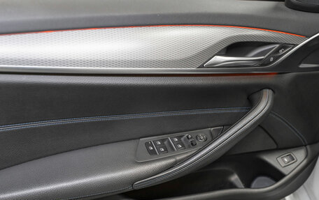 BMW 5 серия, 2018 год, 3 980 000 рублей, 14 фотография