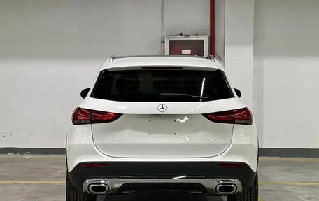 Mercedes-Benz GLA, 2022 год, 1 897 777 рублей, 4 фотография