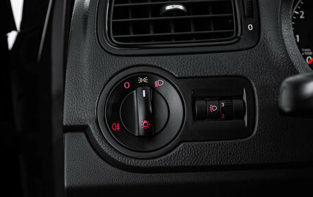 Volkswagen Polo VI (EU Market), 2018 год, 899 000 рублей, 15 фотография