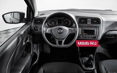 Volkswagen Polo VI (EU Market), 2018 год, 899 000 рублей, 10 фотография