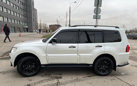 Mitsubishi Pajero IV, 2019 год, 4 200 000 рублей, 5 фотография