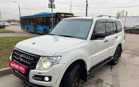 Mitsubishi Pajero IV, 2019 год, 4 200 000 рублей, 4 фотография