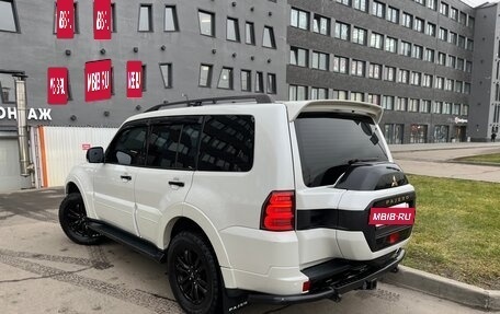 Mitsubishi Pajero IV, 2019 год, 4 200 000 рублей, 25 фотография