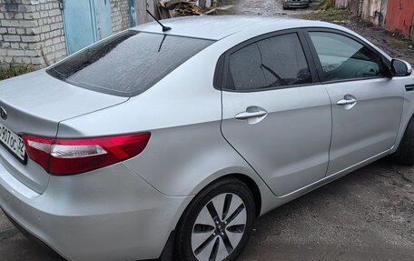 KIA Rio III рестайлинг, 2011 год, 890 000 рублей, 4 фотография