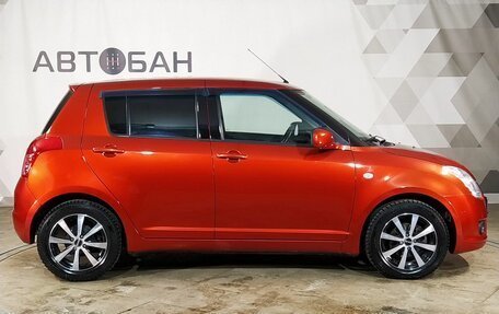 Suzuki Swift III, 2010 год, 749 000 рублей, 6 фотография
