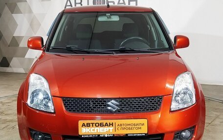 Suzuki Swift III, 2010 год, 749 000 рублей, 2 фотография