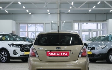 KIA Rio II, 2011 год, 669 000 рублей, 6 фотография