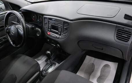 KIA Rio II, 2011 год, 669 000 рублей, 20 фотография