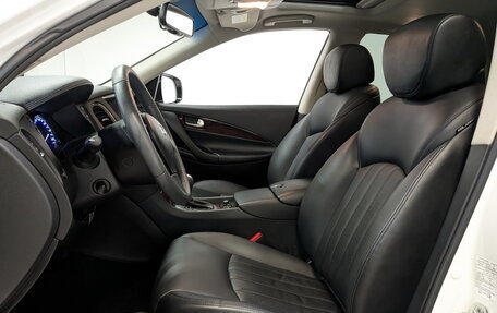 Infiniti QX50 I рестайлинг, 2017 год, 2 900 000 рублей, 20 фотография