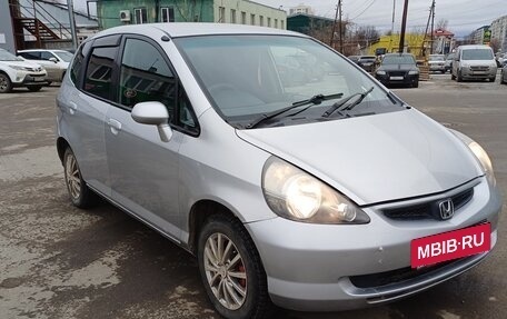 Honda Fit III, 2002 год, 268 000 рублей, 2 фотография