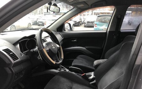 Mitsubishi Outlander III рестайлинг 3, 2008 год, 929 000 рублей, 9 фотография