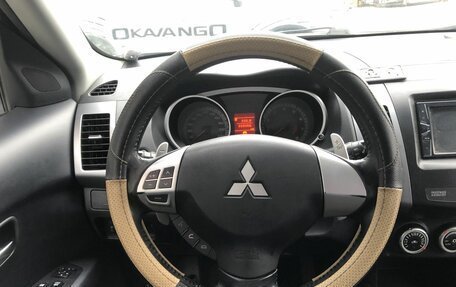 Mitsubishi Outlander III рестайлинг 3, 2008 год, 929 000 рублей, 12 фотография
