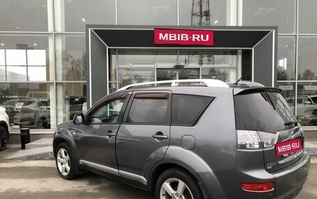 Mitsubishi Outlander III рестайлинг 3, 2008 год, 929 000 рублей, 7 фотография