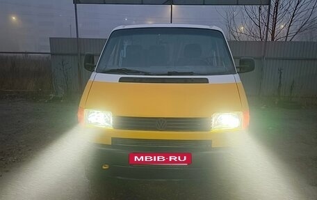 Volkswagen Transporter T4, 2000 год, 600 000 рублей, 3 фотография