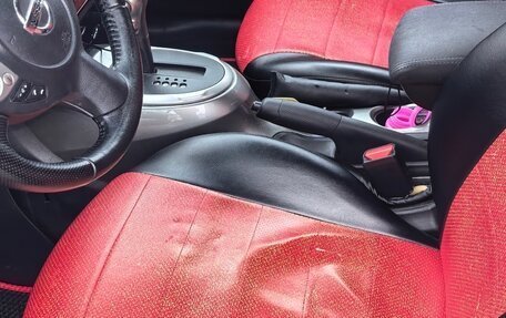 Nissan Juke II, 2013 год, 750 000 рублей, 29 фотография