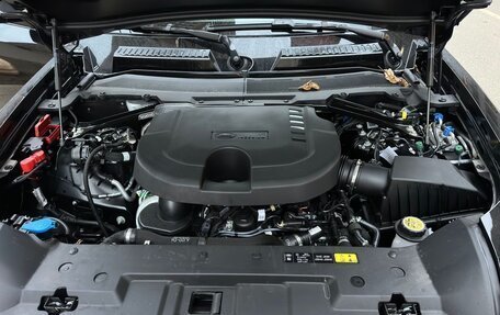 Land Rover Defender II, 2025 год, 17 999 000 рублей, 19 фотография