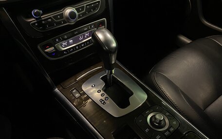 Renault Latitude I, 2011 год, 970 000 рублей, 16 фотография