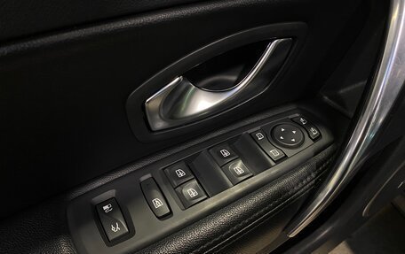 Renault Latitude I, 2011 год, 970 000 рублей, 17 фотография