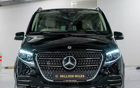 Mercedes-Benz V-Класс, 2025 год, 13 490 000 рублей, 3 фотография