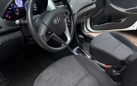 Hyundai Solaris II рестайлинг, 2015 год, 1 150 000 рублей, 11 фотография