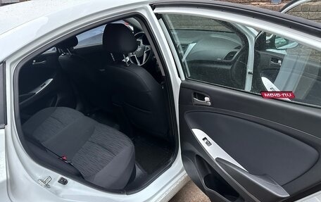 Hyundai Solaris II рестайлинг, 2015 год, 1 150 000 рублей, 14 фотография