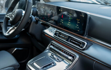 Mercedes-Benz V-Класс, 2025 год, 13 390 000 рублей, 17 фотография