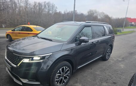 KIA Carnival, 2023 год, 5 800 000 рублей, 10 фотография