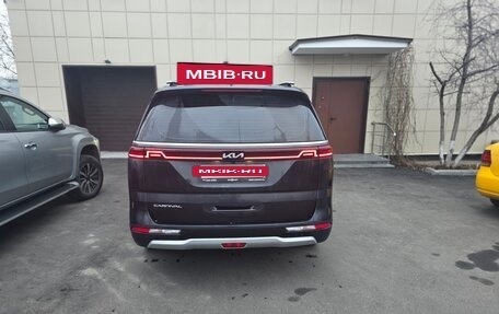 KIA Carnival, 2023 год, 5 800 000 рублей, 3 фотография