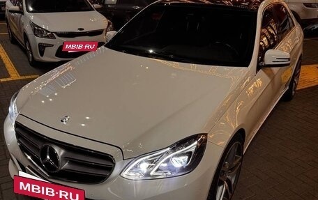 Mercedes-Benz E-Класс, 2013 год, 2 300 000 рублей, 3 фотография