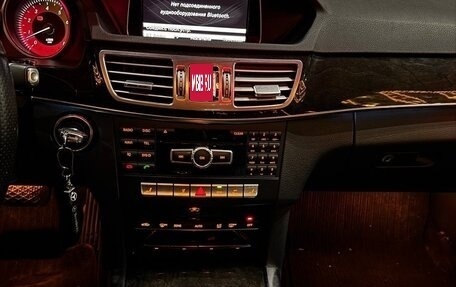 Mercedes-Benz E-Класс, 2013 год, 2 300 000 рублей, 17 фотография