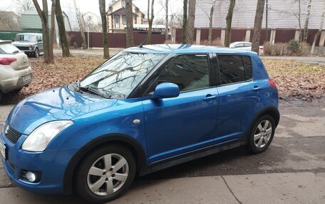 Suzuki Swift III, 2010 год, 800 000 рублей, 2 фотография