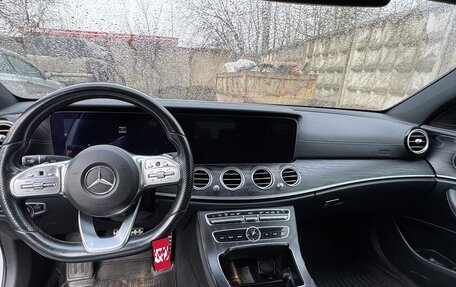 Mercedes-Benz E-Класс, 2021 год, 3 500 000 рублей, 6 фотография