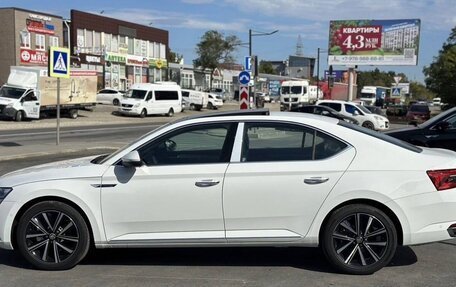 Skoda Superb III рестайлинг, 2025 год, 2 570 000 рублей, 3 фотография