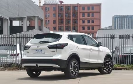 Nissan Qashqai, 2025 год, 2 300 000 рублей, 4 фотография