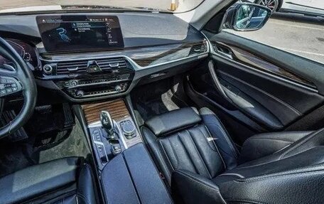 BMW 5 серия, 2022 год, 5 180 000 рублей, 27 фотография