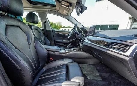 BMW 5 серия, 2022 год, 5 180 000 рублей, 31 фотография