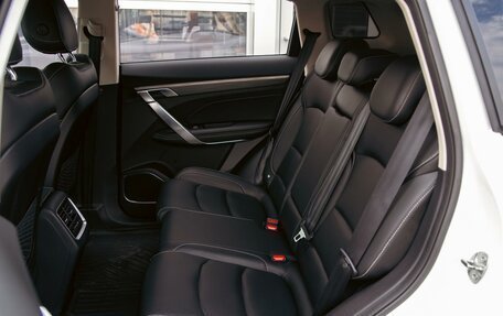 Geely Atlas, 2023 год, 1 795 000 рублей, 16 фотография