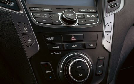 Hyundai Santa Fe III рестайлинг, 2015 год, 1 655 000 рублей, 15 фотография